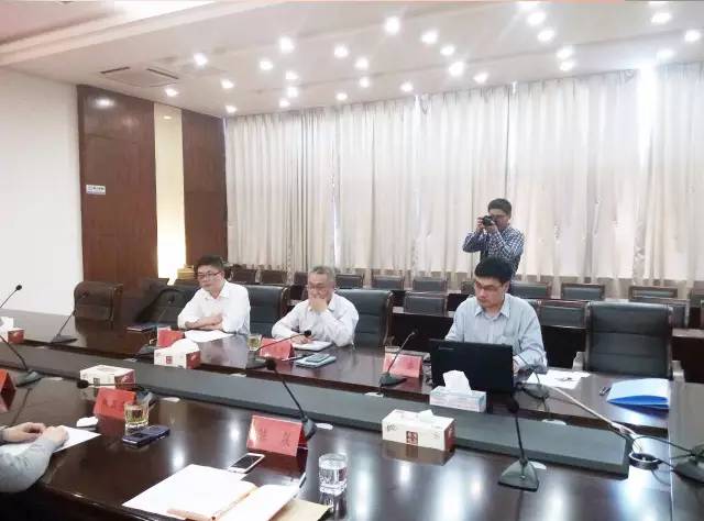 上海東方龍商務與江蘇省揚中市八橋鎮(zhèn)簽訂委托招商引資合作協(xié)議 上海東方龍商務與江蘇省揚中市八橋鎮(zhèn)簽訂委托招商引資合作協(xié)議