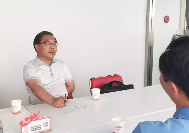 東方龍商務(wù)舉行四場投資選址項(xiàng)目政府對接會,并將同步推進(jìn)項(xiàng)目考察 東方龍商務(wù)舉行四場投資選址項(xiàng)目政府對接會,并將同步推進(jìn)項(xiàng)目考察