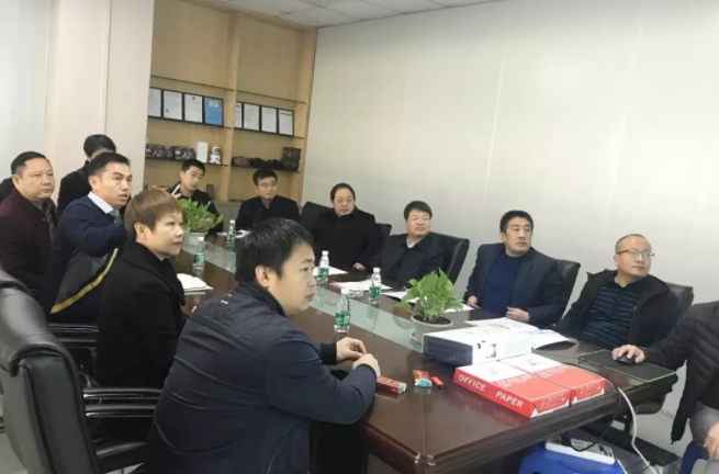 【考察】東方龍商務深圳分公司陪同河北武安市領導考察智能終端項目，市領導邀請項目方下周考察武安