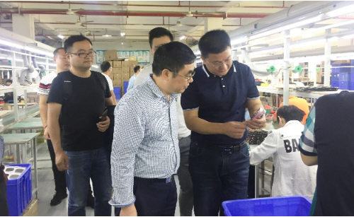 深圳分公司陪同政府園區(qū)赴智能終端電子產(chǎn)品產(chǎn)業(yè)鏈投資選址項目方對接考察,推動電子信息產(chǎn)業(yè)規(guī)模化發(fā)展 深圳分公司陪同政府園區(qū)赴智能終端電子產(chǎn)品產(chǎn)業(yè)鏈投資選址項目方對接考察,推動電子信息產(chǎn)業(yè)規(guī)模化發(fā)展