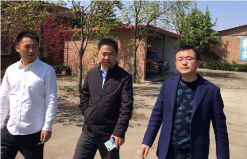 陪同政府園區對接考察老牌調味品精深加工投資選址項目，促進食品加工產業鏈發展