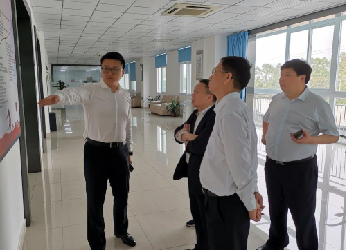 深圳分公司陪同政府園區(qū)對接考察高端數(shù)控機床投資選址項目,雙方達成多項合作共識 深圳分公司陪同政府園區(qū)對接考察高端數(shù)控機床投資選址項目,雙方達成多項合作共識