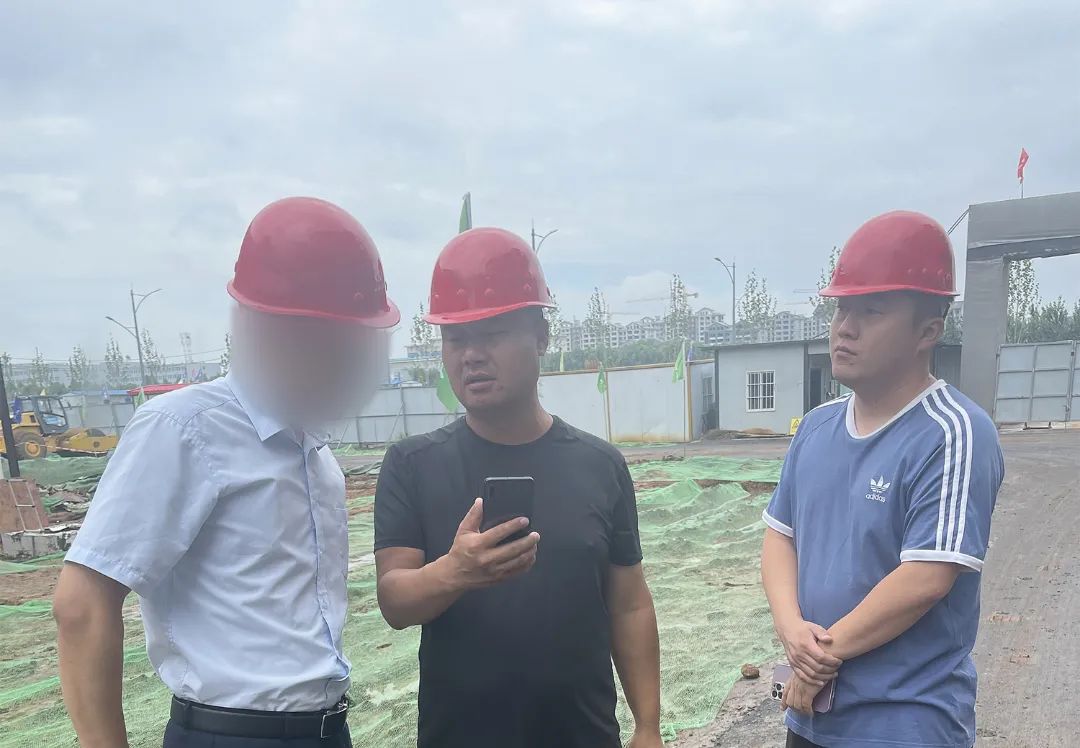 暢銷全球60多個(gè)國(guó)家和地區(qū)！智能服務(wù)型機(jī)器人生產(chǎn)擴(kuò)建投資選址項(xiàng)目方赴山西某地方政府參觀考察