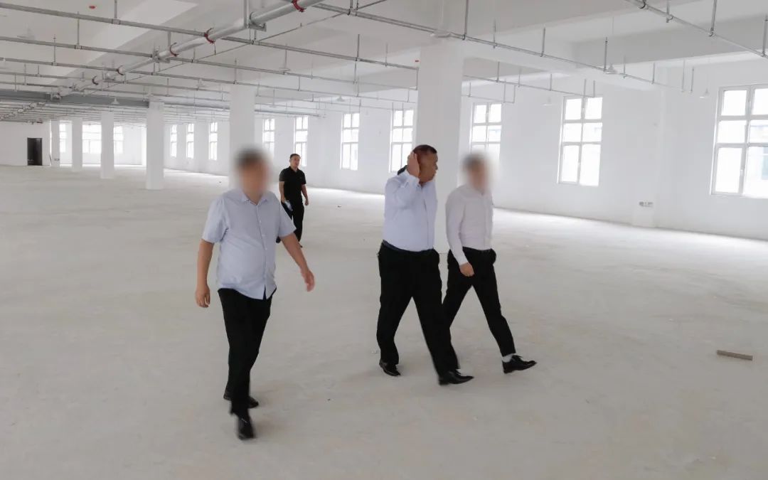 高新技術企業，產品出口歐美及東南亞等地區！高性能聚合物鋰電池生產擴建投資選址項目方實地考察山東某地方政府