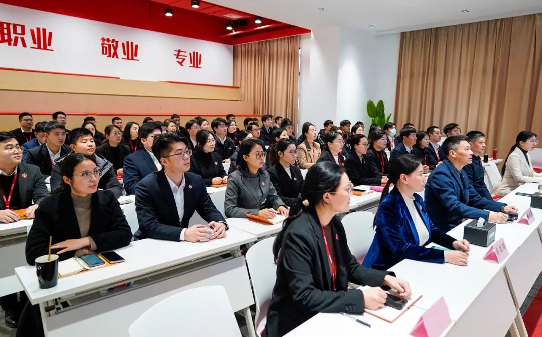 攻堅落地有保障，謬力同心創佳績！1月中旬，集團共51個優質投資選址項目通過評估
