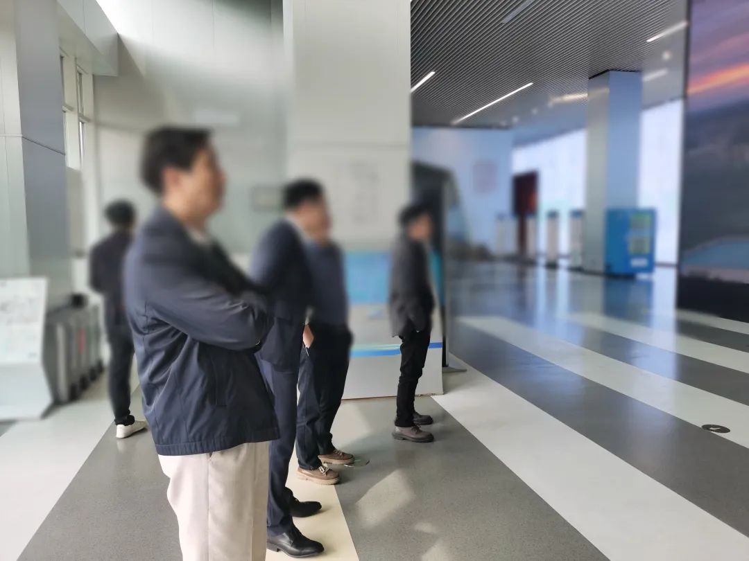 東風汽車、東山精密等企業(yè)合作伙伴！新能源固態(tài)電池擴建投資選址項目方反向考察浙江某地方政府