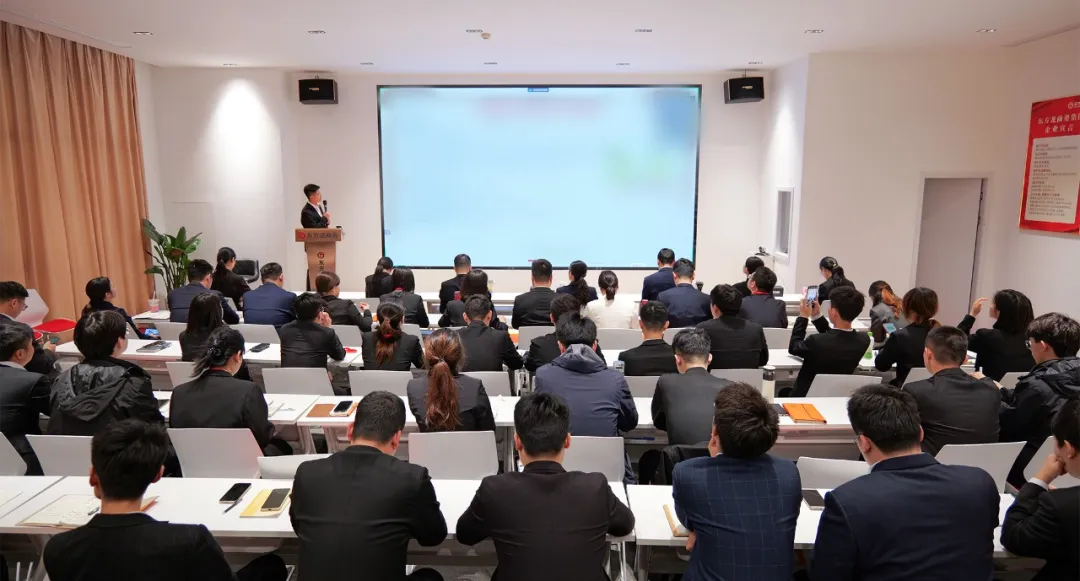 節(jié)前沖刺，含11家上市公司、國(guó)企央企、外資及500強(qiáng)企業(yè)對(duì)外布局項(xiàng)目！4月下旬，集團(tuán)共42個(gè)優(yōu)質(zhì)投資選址項(xiàng)目通過(guò)評(píng)估