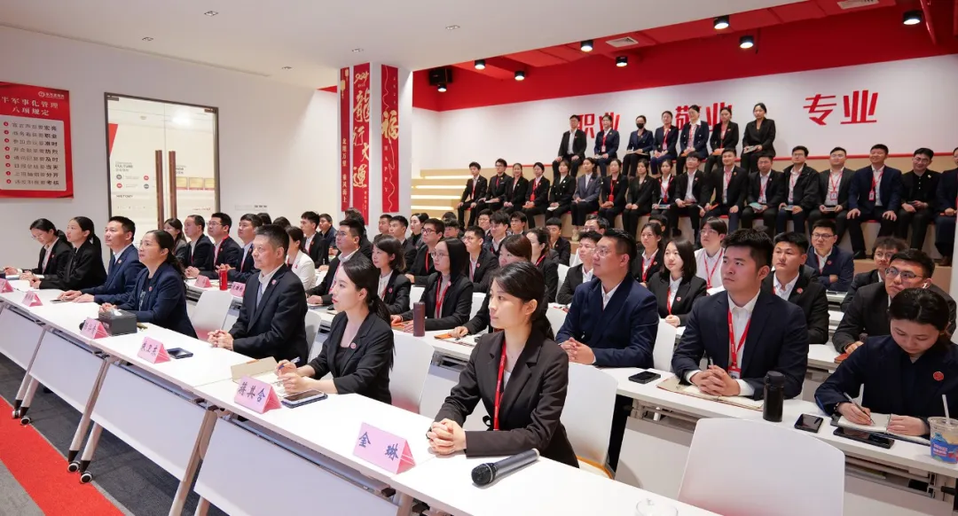 節(jié)前沖刺，含11家上市公司、國(guó)企央企、外資及500強(qiáng)企業(yè)對(duì)外布局項(xiàng)目！4月下旬，集團(tuán)共42個(gè)優(yōu)質(zhì)投資選址項(xiàng)目通過(guò)評(píng)估