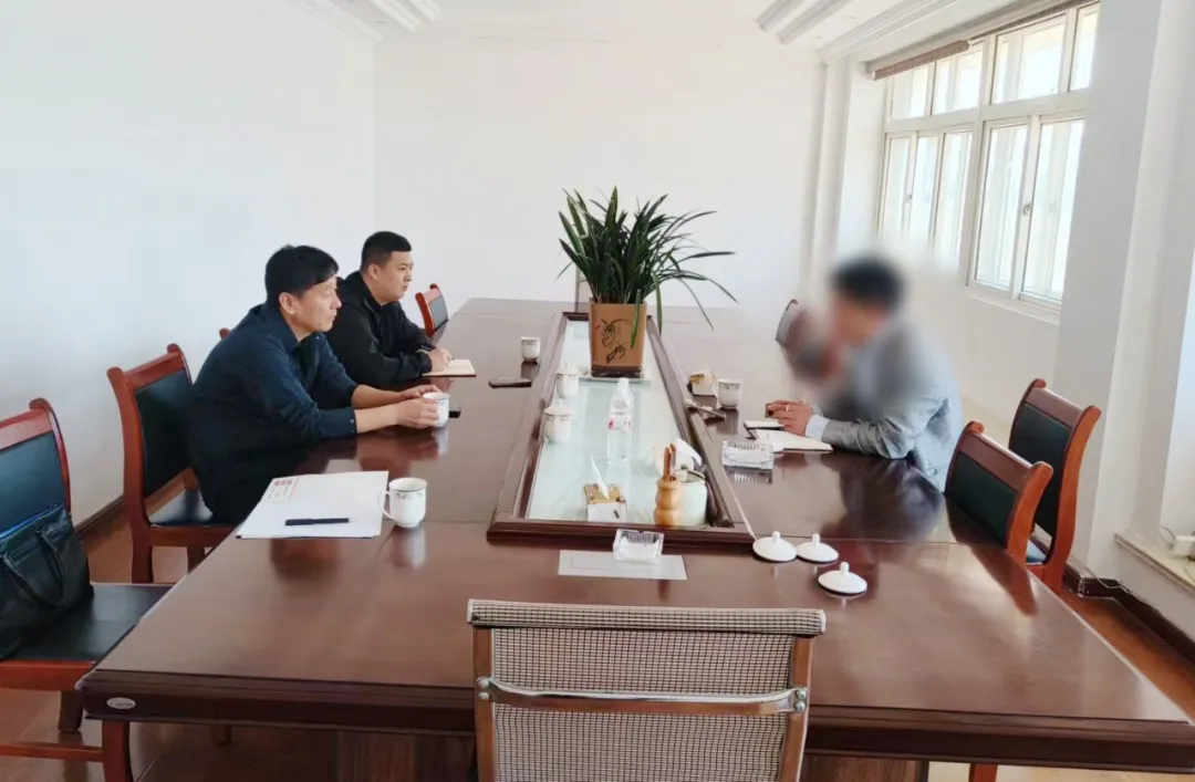 時(shí)尚服裝品牌供應(yīng)商！黑龍江某地方政府實(shí)地對(duì)接老牌紡織布料加工投資選址項(xiàng)目