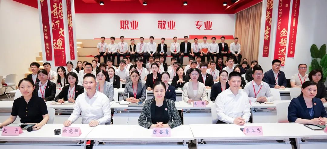 項目開發快馬加鞭，招商引資滿弦拉弓！5月中旬，集團共39個優質投資選址項目通過評估