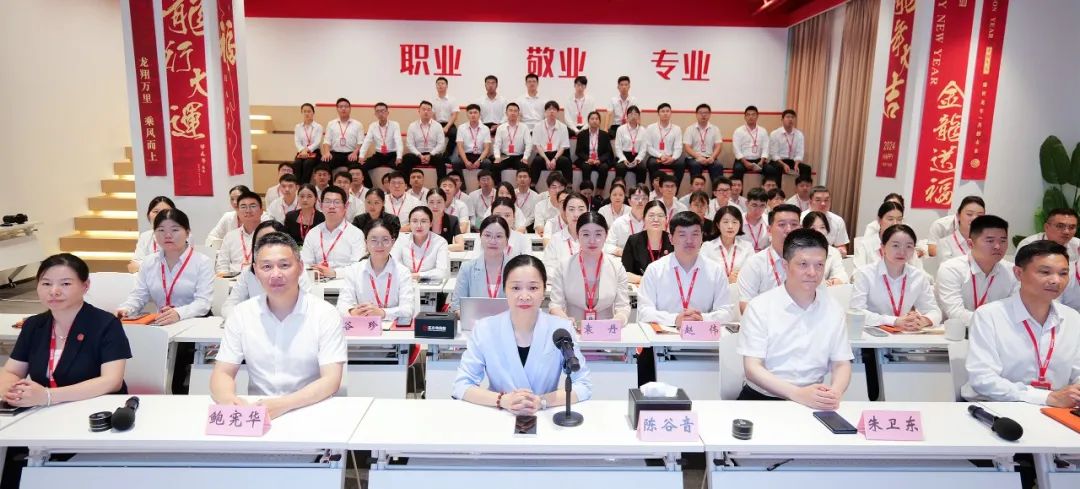 深耕政府，深耕產(chǎn)業(yè)，深耕企業(yè)！9月中旬，集團(tuán)共36個(gè)優(yōu)質(zhì)投資選址項(xiàng)目通過(guò)評(píng)估