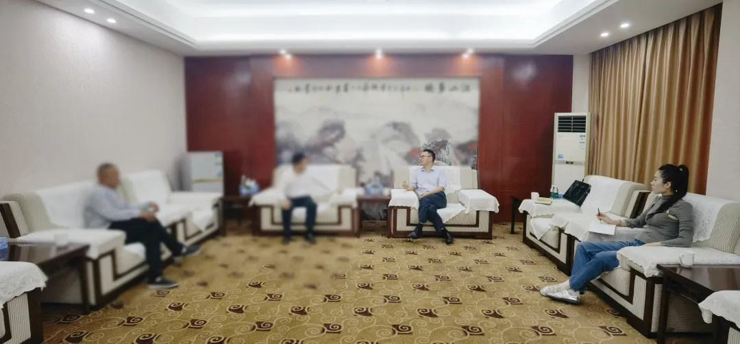 24小時完成雙向考察，東方龍商務服務效率再獲政企點贊！新能源鋰電池生產擴建投資選址項目方反向考察江西某地方政府