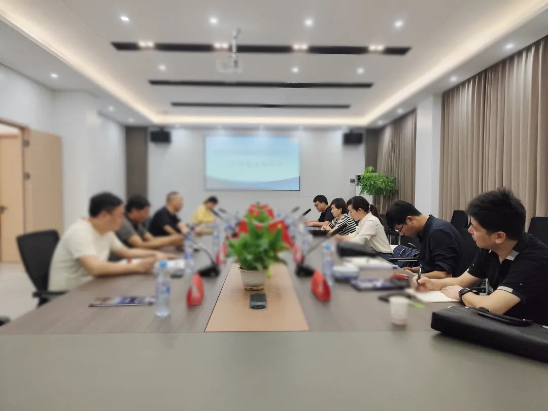 深耕行業(yè)多年，是國內多家知名品牌供應商！新疆某地方政府實地對接大型集團紡織材料擴建投資選址項目