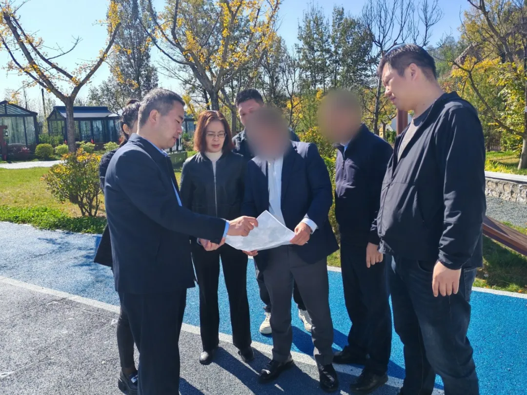 市場覆蓋全國，品牌知名度高、潛力大！品牌太空艙酒店布局投資選址項(xiàng)目方實(shí)地考察陜西某地方政府