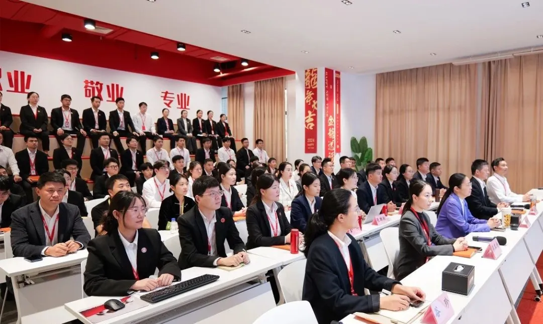主攻“高精尖”、國企央企世界500強(qiáng)等大項目！11月上旬，集團(tuán)共35個優(yōu)質(zhì)投資選址項目通過評估