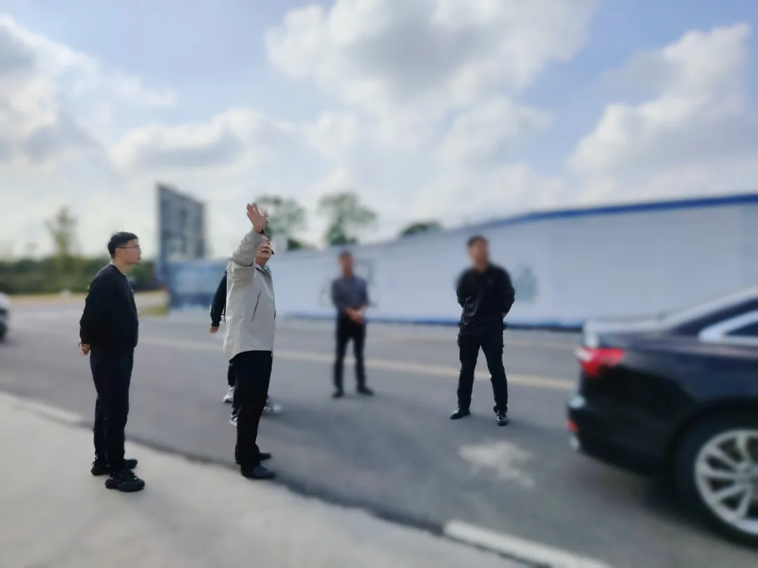 銷(xiāo)售渠道廣，全國(guó)擁有20多個(gè)倉(cāng)儲(chǔ)基地！品牌調(diào)味料擴(kuò)建投資選址項(xiàng)目方反向考察江蘇某地方政府