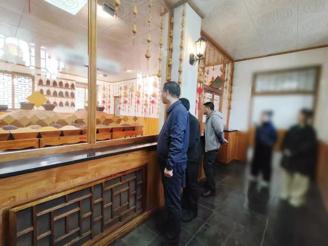 投資額5億，年產(chǎn)值6億！黑龍江某地方政府實地對接馳名商標食品調(diào)味料擴建投資選址項目