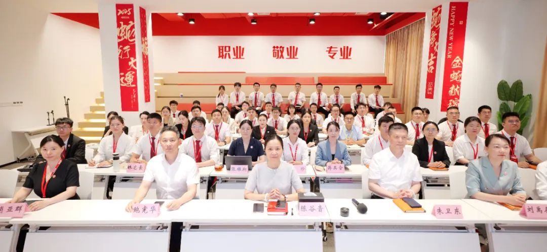 一攻二拼三練，上半年項(xiàng)目評估圓滿收官！6月下旬，集團(tuán)共35個優(yōu)質(zhì)投資選址項(xiàng)目通過評估